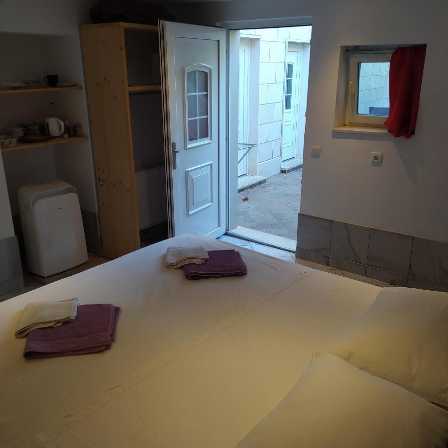 Zana Apartments Stari Grad  Zewnętrze zdjęcie