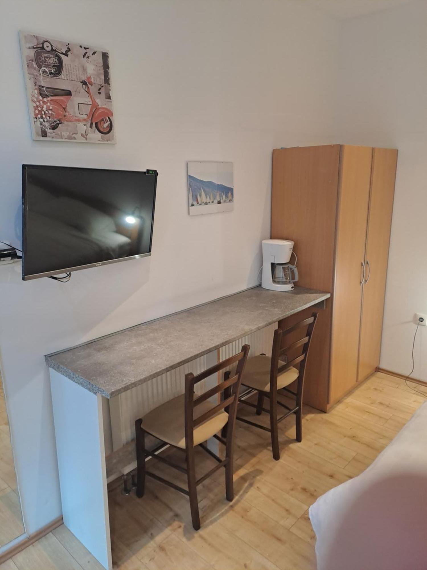Zana Apartments Stari Grad  Zewnętrze zdjęcie